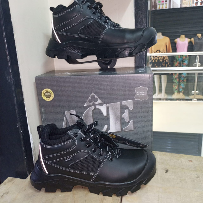 ACE Woverine Safety Boots