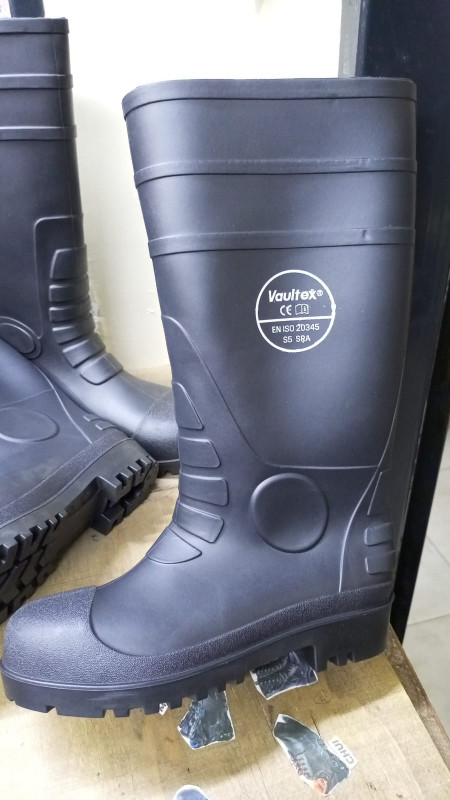 Vaultex Steel Toe Gumboots - Safety Boots Foot Protection Gumboots Safety Equipment Kenya
