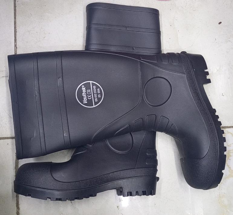 Vaultex Steel toe Gumboots - Safety Footwear & Protective Boots - Kenya Safety Equipment