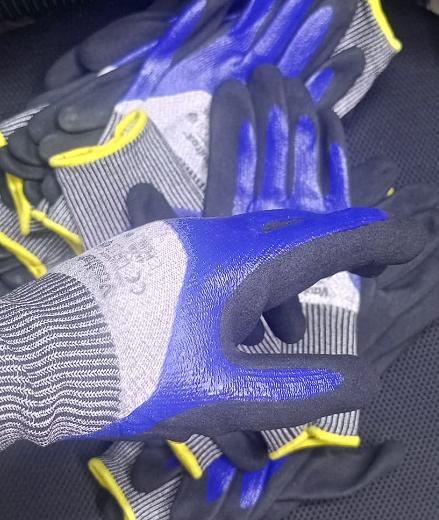Vaultex Cut Resistant glove - Safety Hand Protection Gloves Safety Equipment Kenya